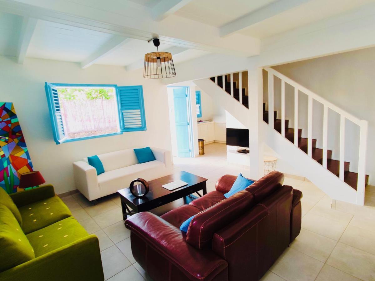 Location Maison Bleue Avec Piscine Privative Au Carbet Martinique Λε Καρμπέ Εξωτερικό φωτογραφία
