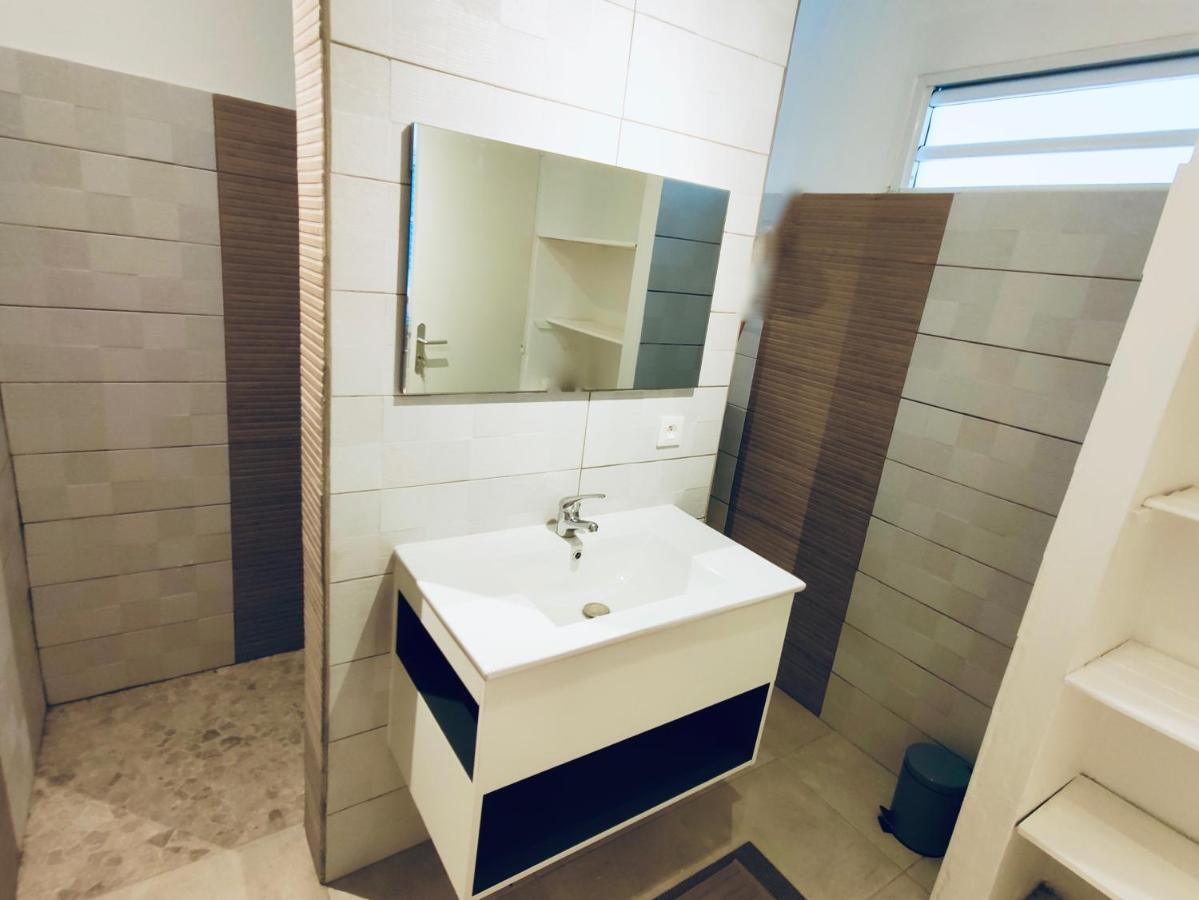 Location Maison Bleue Avec Piscine Privative Au Carbet Martinique Λε Καρμπέ Εξωτερικό φωτογραφία
